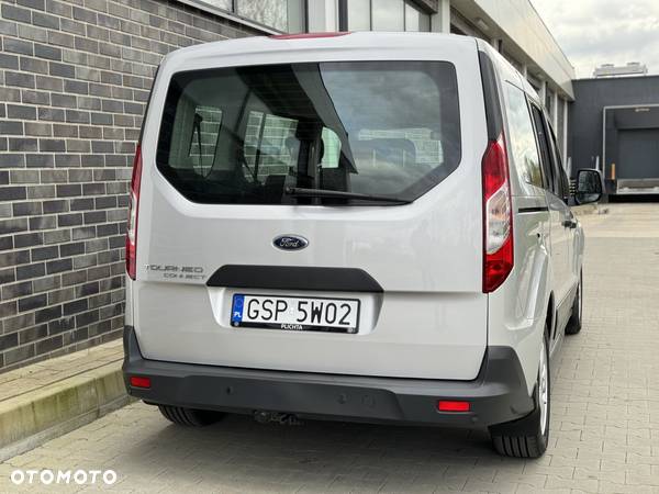 Ford Tourneo Connect Grand - 12