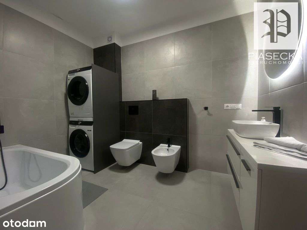 Dom do zamieszkania z tarasem, ogrodem i garażem-16