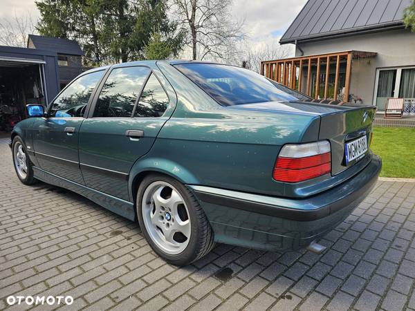 BMW Seria 3 316i - 7