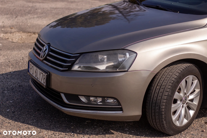 Volkswagen Passat Variant 2.0 TDI DPF DSG Highline - 5