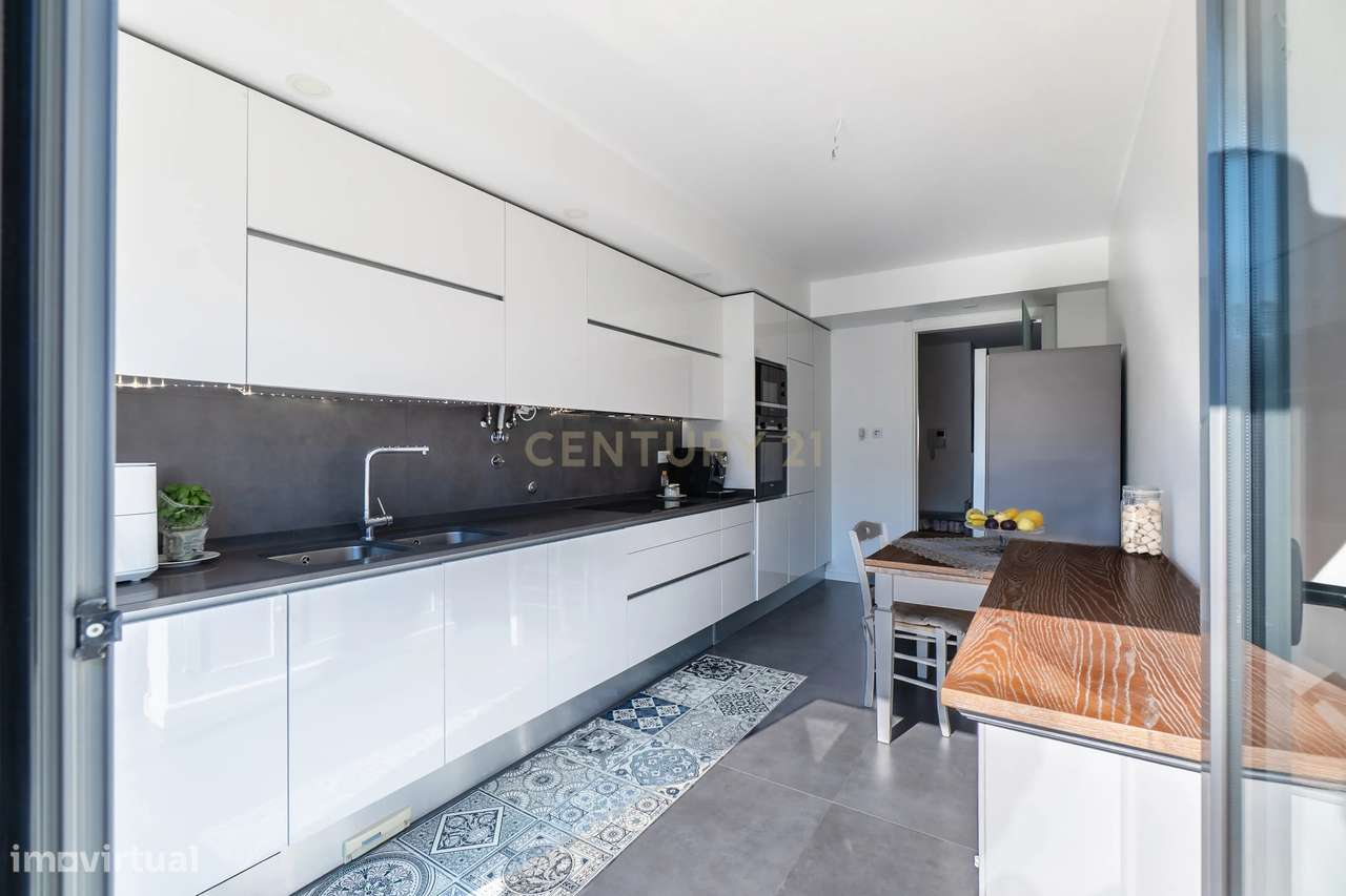 Duplex com Vista Panorâmica – Quinta de Santa Teresa-10