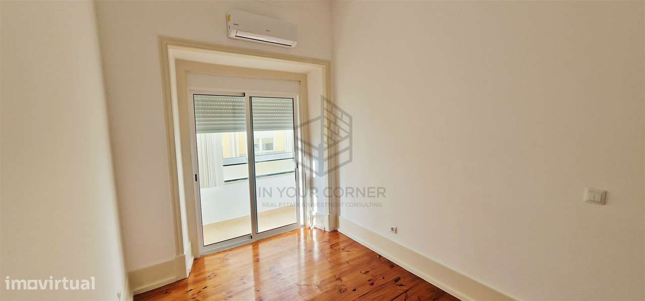 Apartamento T2 Venda em São Vicente,Lisboa-8