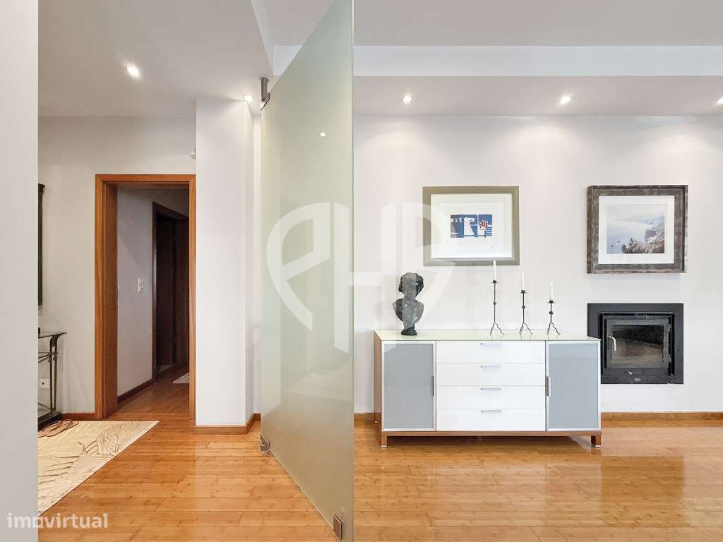 Apartamento T3+1 Duplex C/Terraço 250m2 // Condominio-13