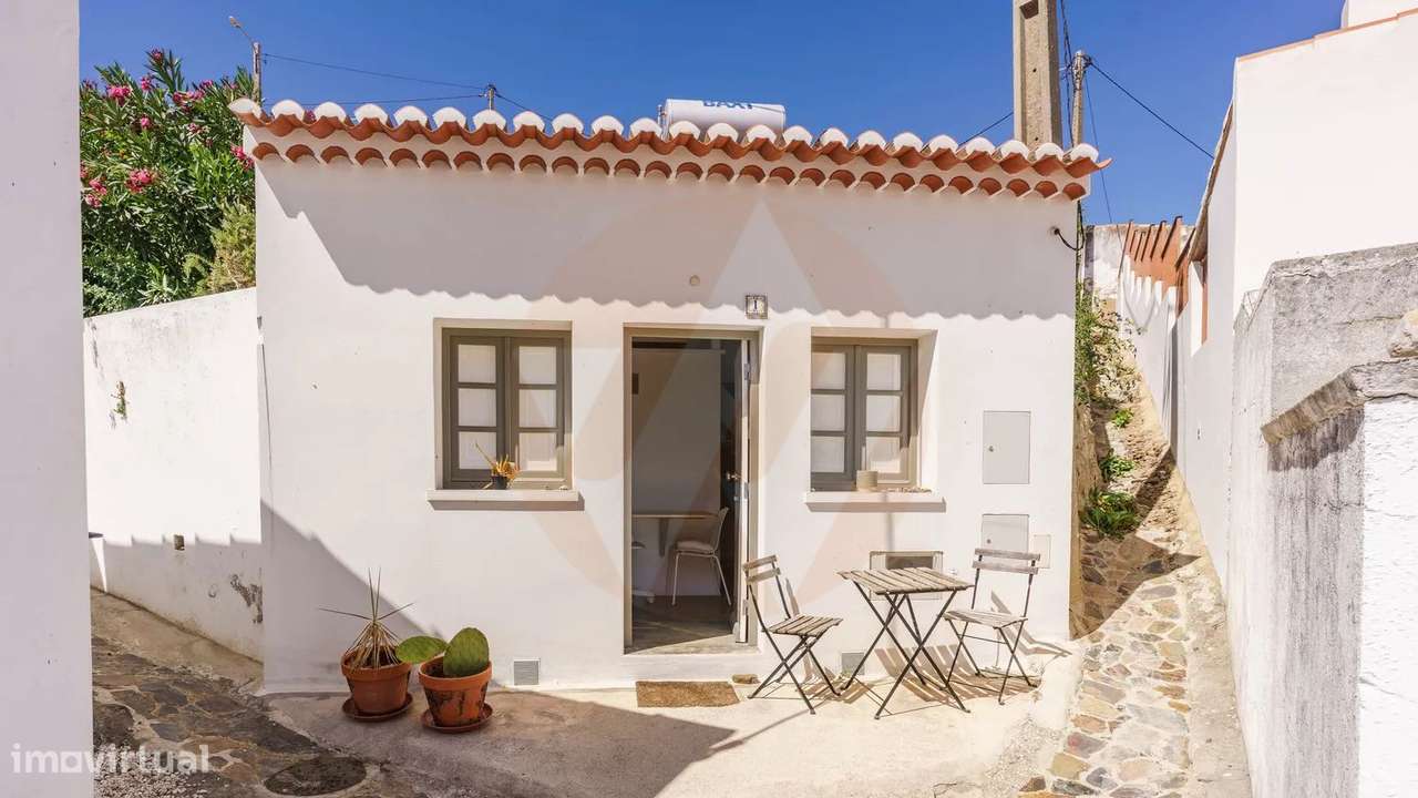 Estudio T0 na aldeia da Bordeira - Grande imagem: 2/19