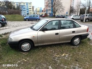Opel Astra 1.4 GL
