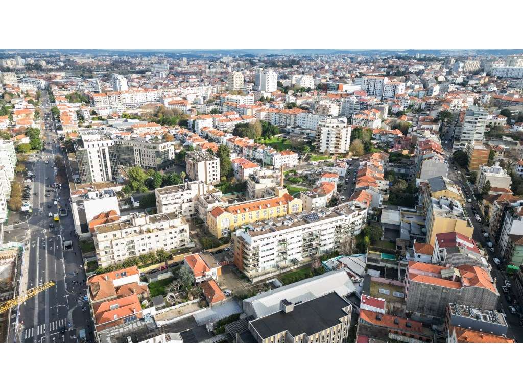 T2 PREMIUM À ROTUNDA DA BOAVISTA-51