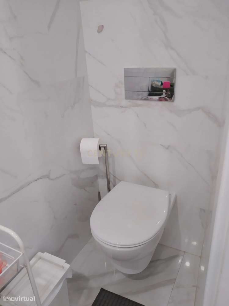 Moradia T2+1 em Alpriate - Vialonga-5