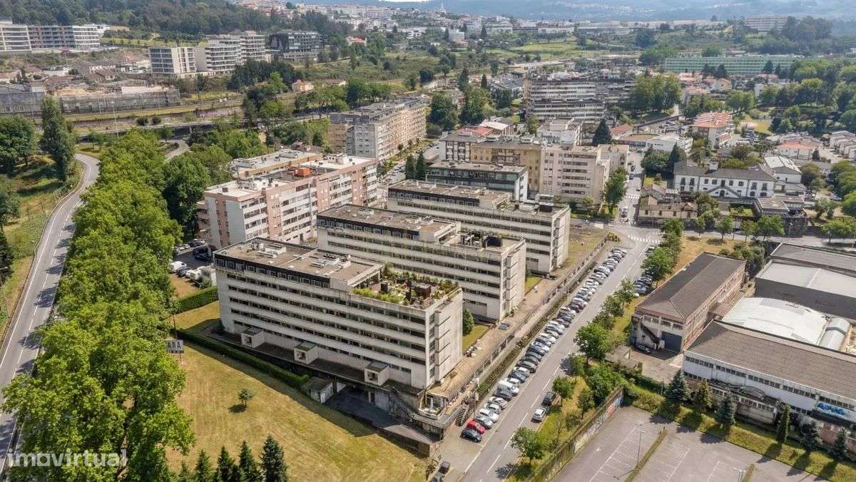 Apartamento T3 de Luxo no Salgueiral - Guimarães-25