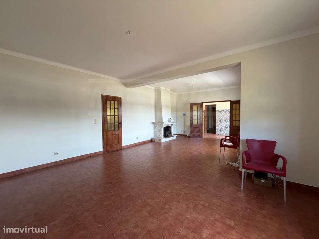 Moradia T4 com amplo terreno a poucos minutos da praia de Santo André-7