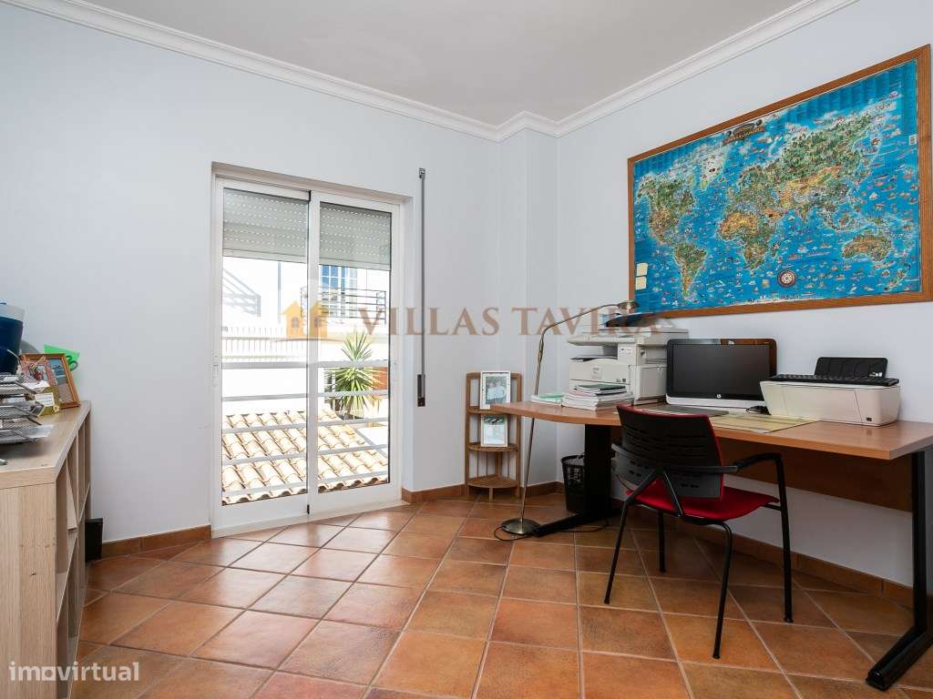 Moradia T4 - Com Vista Mar e Cidade - Topo- Urbanização Miramar-34