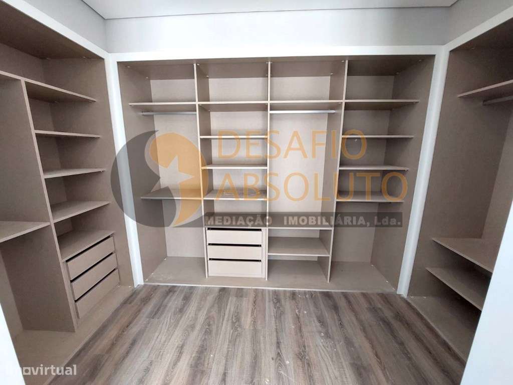 Moradia Isolada T4 C/ Piscina e Garagem - Brejos de Azeitão-14