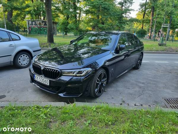 BMW Seria 5 520d xDrive M Sport sport - 16