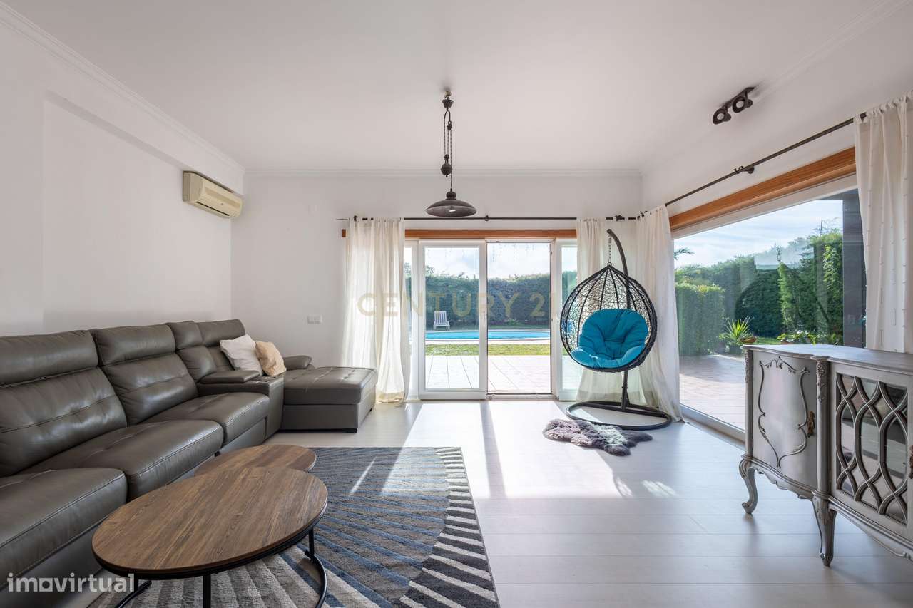 Pronta a habitar. Pronta a receber. Moradia isolada com licença de Alo - Grande imagem: 5/33