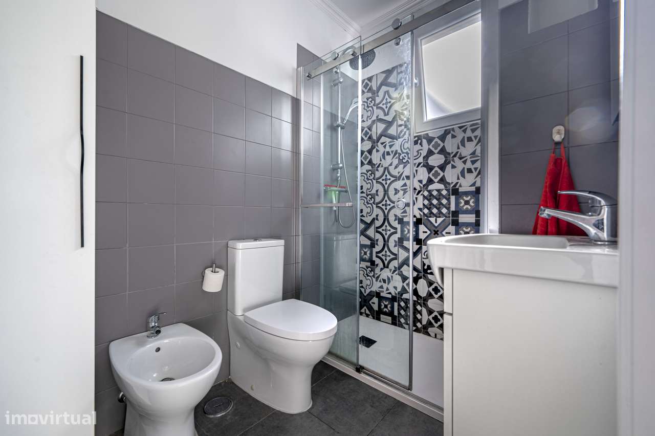 Simpatico apartamento com logradouro - Grande imagem: 5/14