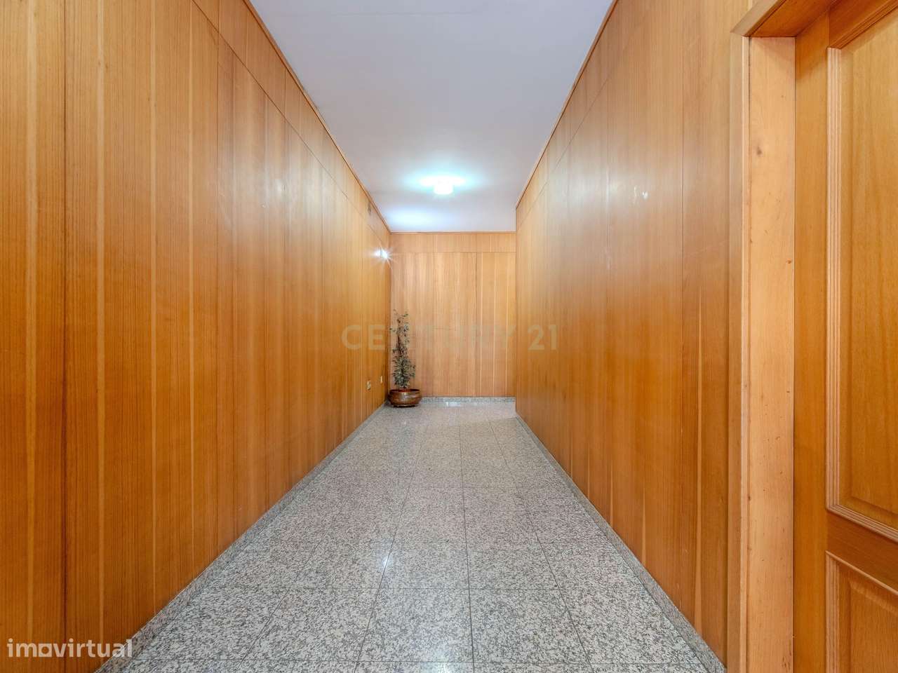 Apartamento T1, Av. D. Afonso Henriques, Matosinhos-23