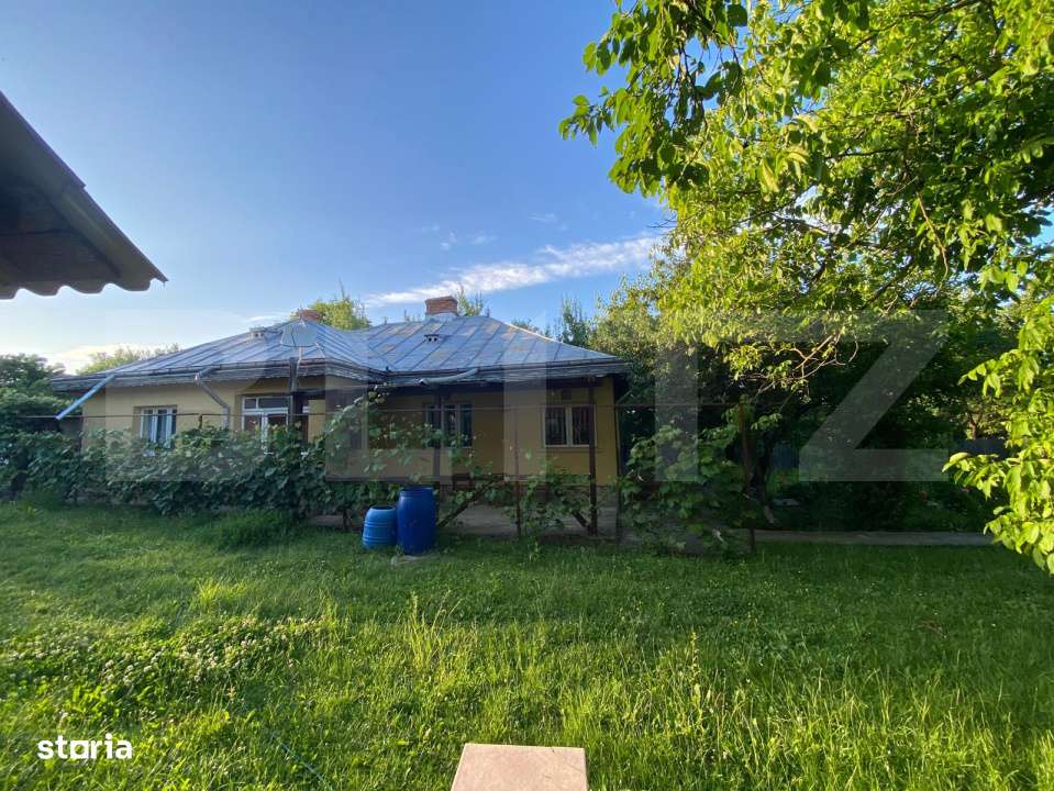 Casa solida de vanzare 120mp, 1840mp teren la strada principala Paun - Imagine principală: 1/3