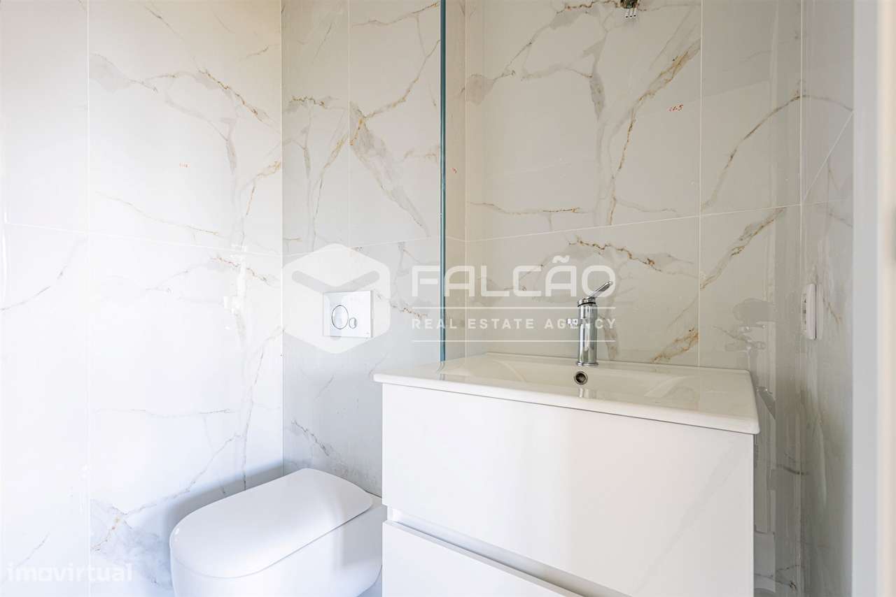 Apartamento T3 Venda em Santarém (Marvila), Santa Iria da Ribeira de S-24