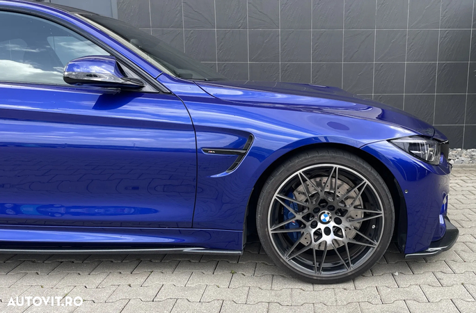 BMW M4 - 4