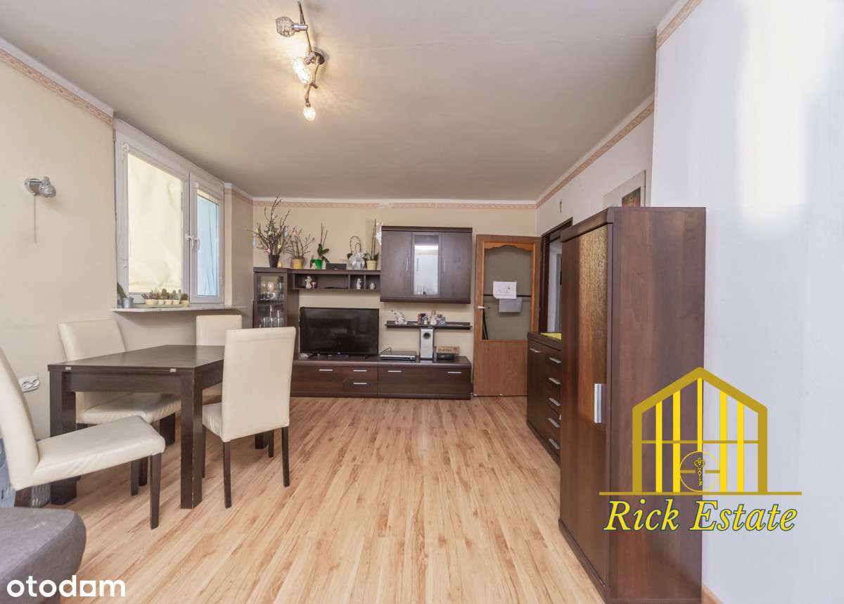 3 pokoje do remontu z prywatnym parkingiem-5