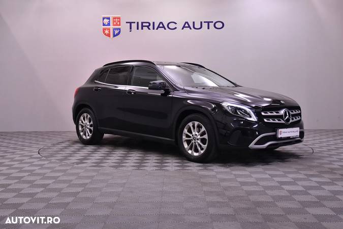 Mercedes-Benz GLA - 7