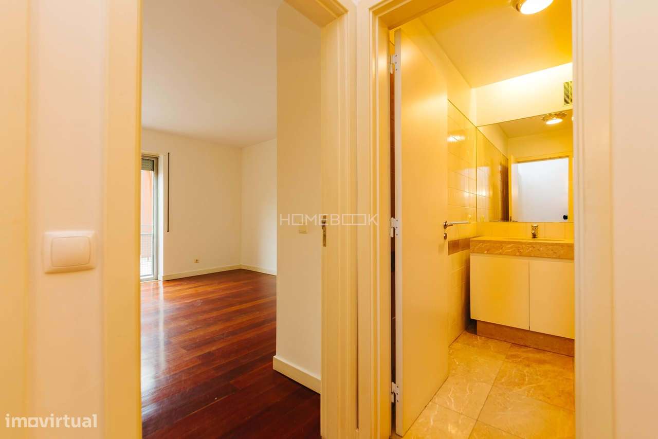 T2 Amoreiras Place - Garagem - Varanda - Grande imagem: 5/25