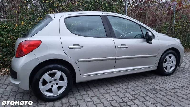 Peugeot 207 1.4 16V Sporty - 6