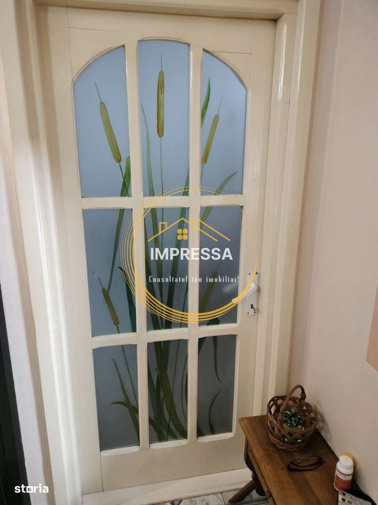 Se vinde apartament superb 3 camere decomandat 79.900e negociabil - Imagine principală: 1/12