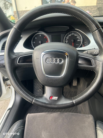 Audi A4 3.0 TDI Quattro - 11