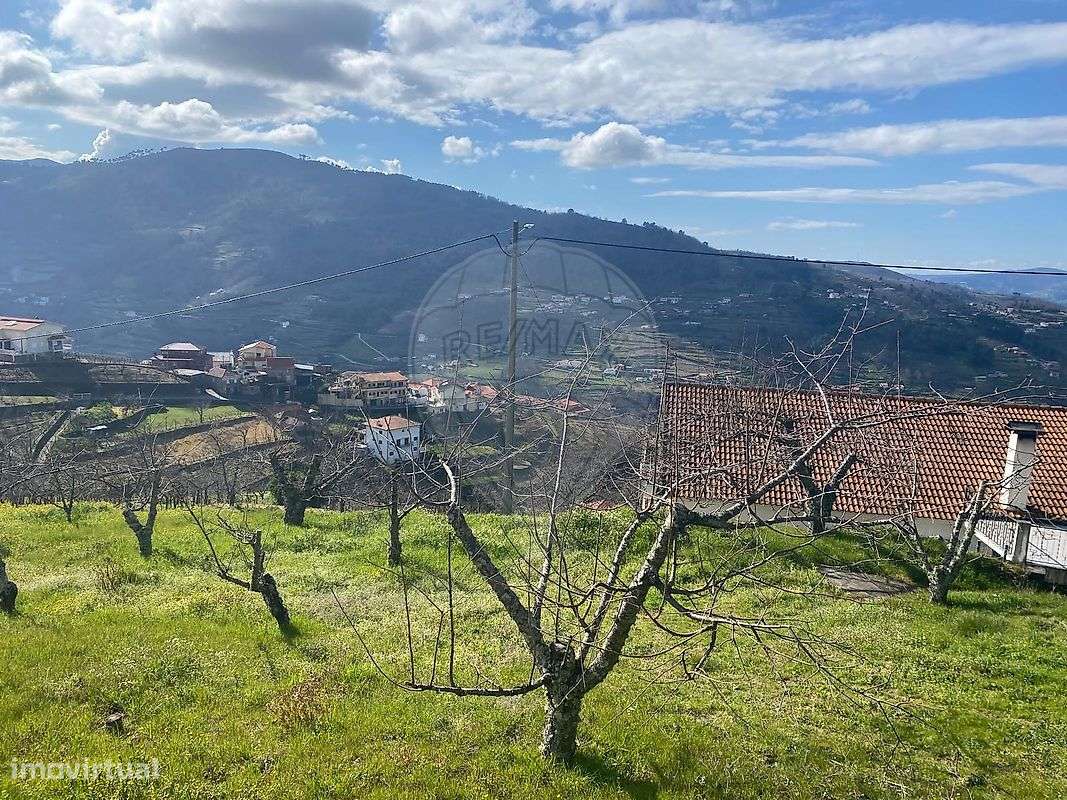 Terreno  para venda - Grande imagem: 2/9