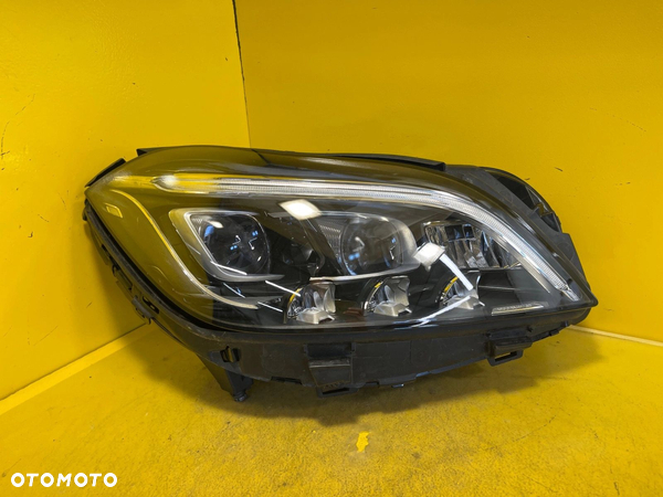 Lampa Prawa Mercedes CLS W218 LIFT MULTIBEAM - 1