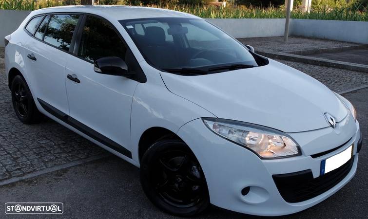 Renault Mégane Sport Tourer 1.5 dCi Dynamique S CO2 Champion - 4