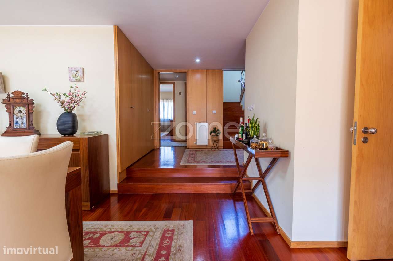 T4 Duplex Exclusivo no Condomínio Vila-Flor – Urgezes, Guimarães-7