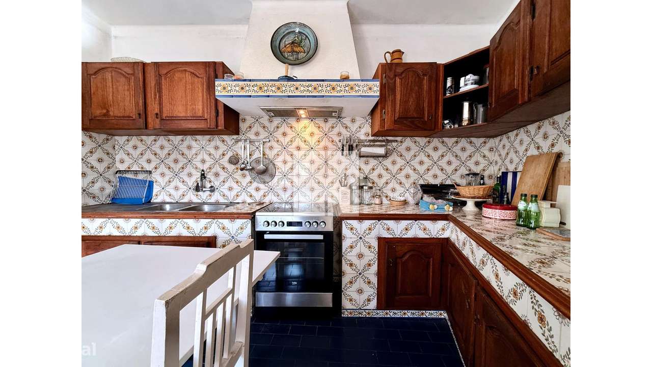 Moradia Senhorial T6-24