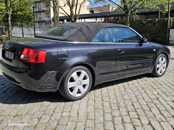 Audi A4 Cabrio 2.5 TDi Multit. S-line - 7