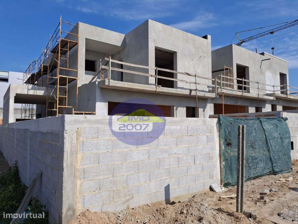 Moradia T3 com terreno em Santa Maria de Lamas - Grande imagem: 5/13