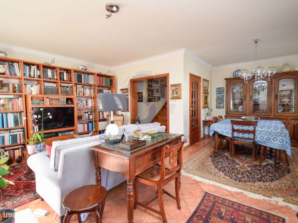 Moradia V4 Geminada - ótima iluminação, garagem e jardim - Cobre Ca... - Grande imagem: 5/29