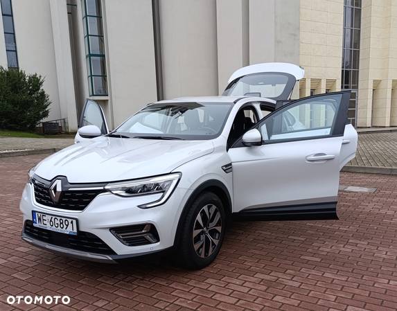 Renault Arkana 1.6 E-TECH Zen MMT - 2