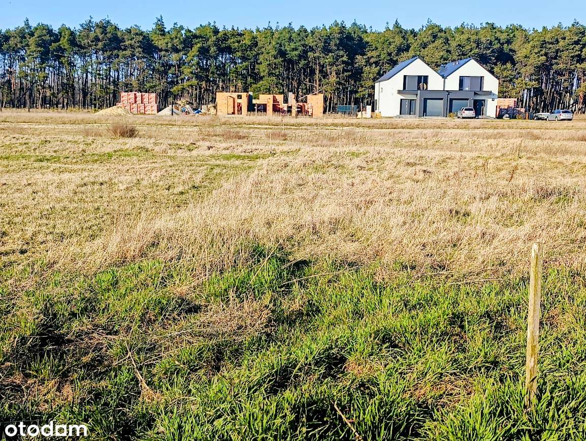 Działka w sąsiedzwie nowych domów, z warunkami zabudowy-4