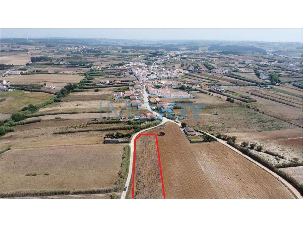 Terreno com Vista Mar na Aldeia Casais Brancos em Peniche - Grande imagem: 2/10