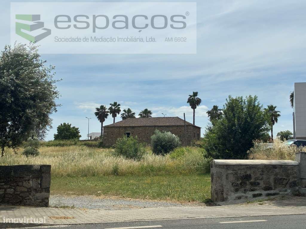 Terreno com Elevado Potencial para Grande Área Comercial - Fundão-11