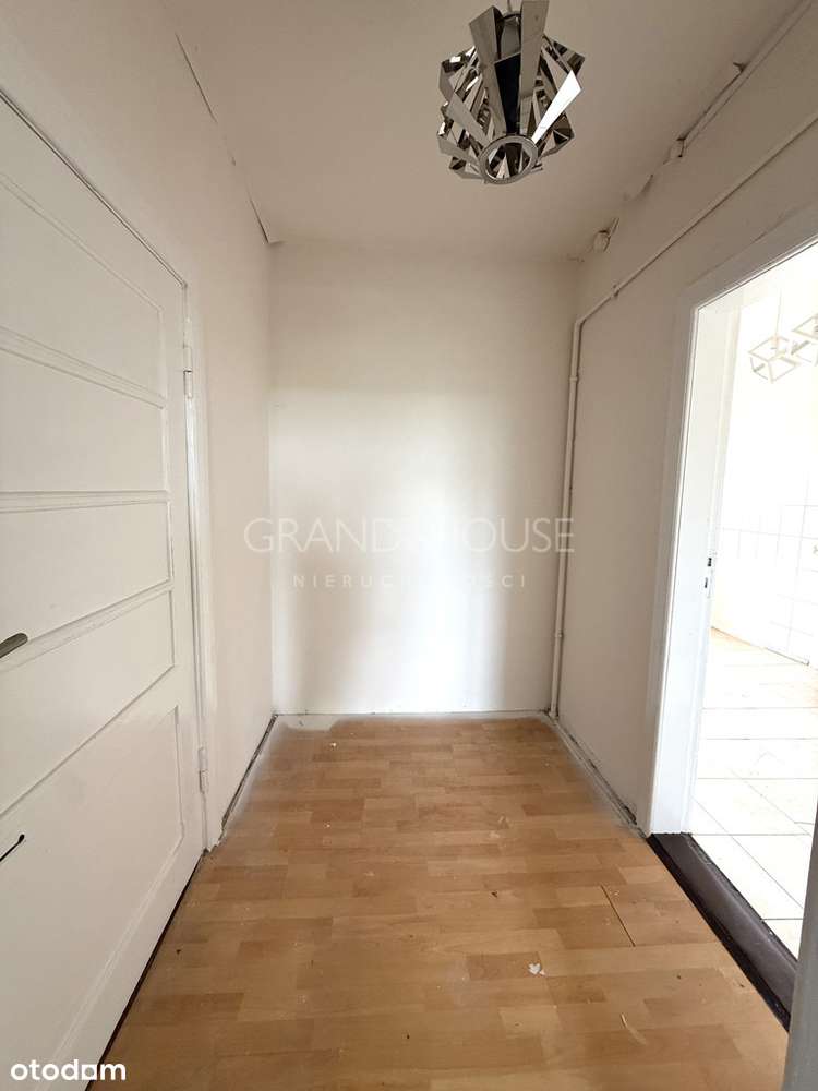 NOWA CENA  – Połowa domu , ogród, garaż, strych-8