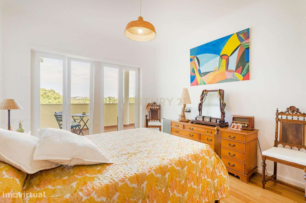 Moradia T3 Cascais venda | Jardim Privativo e Vista para o Parque Natu-23