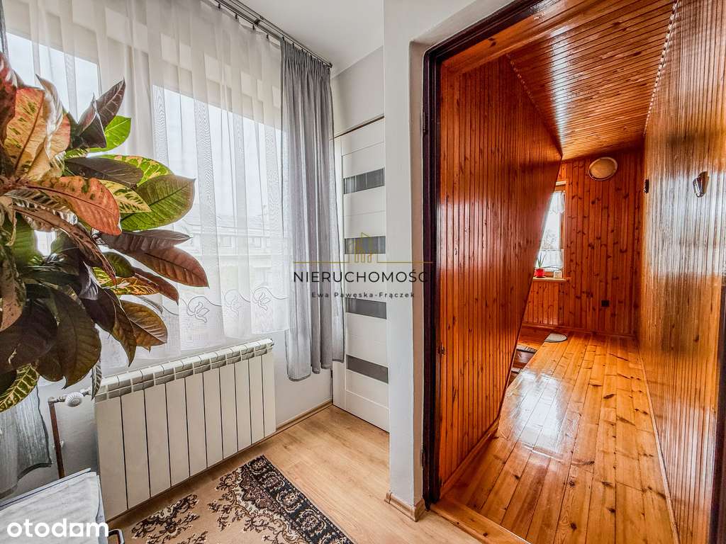 Przestronny dom z dużą działką 843 mkw– Biłgoraj-8