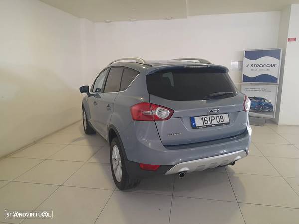 Ford Kuga 2.0 TDCi Titanium - 8