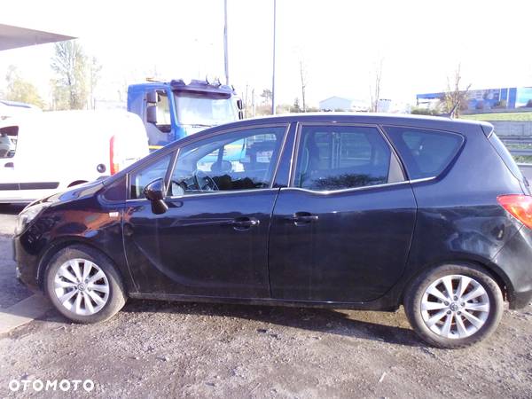 Opel Meriva 1.4 Design Edition - 10