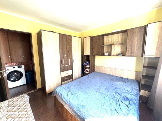 Apartament 3 camere confort 2 Micro 21 preț 55.000 euro  neg-4