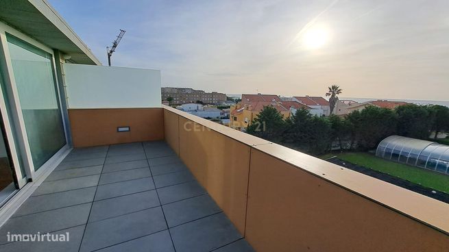Moradia T3, com 2 suítes e 2 terraços, em condomínio fechado na Praia-52