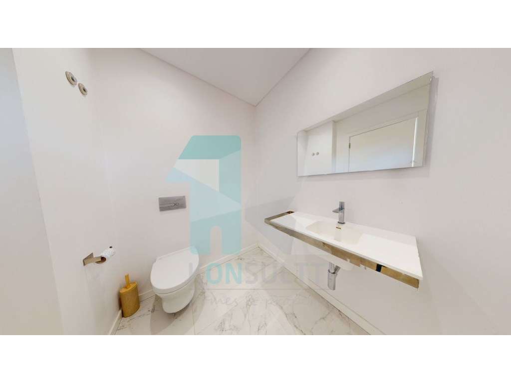 Moradia T6 elegante e sofisticada na Herdade da Aroeira-15