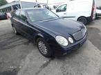 Mercedes E w211 de 2004 para peças - 1