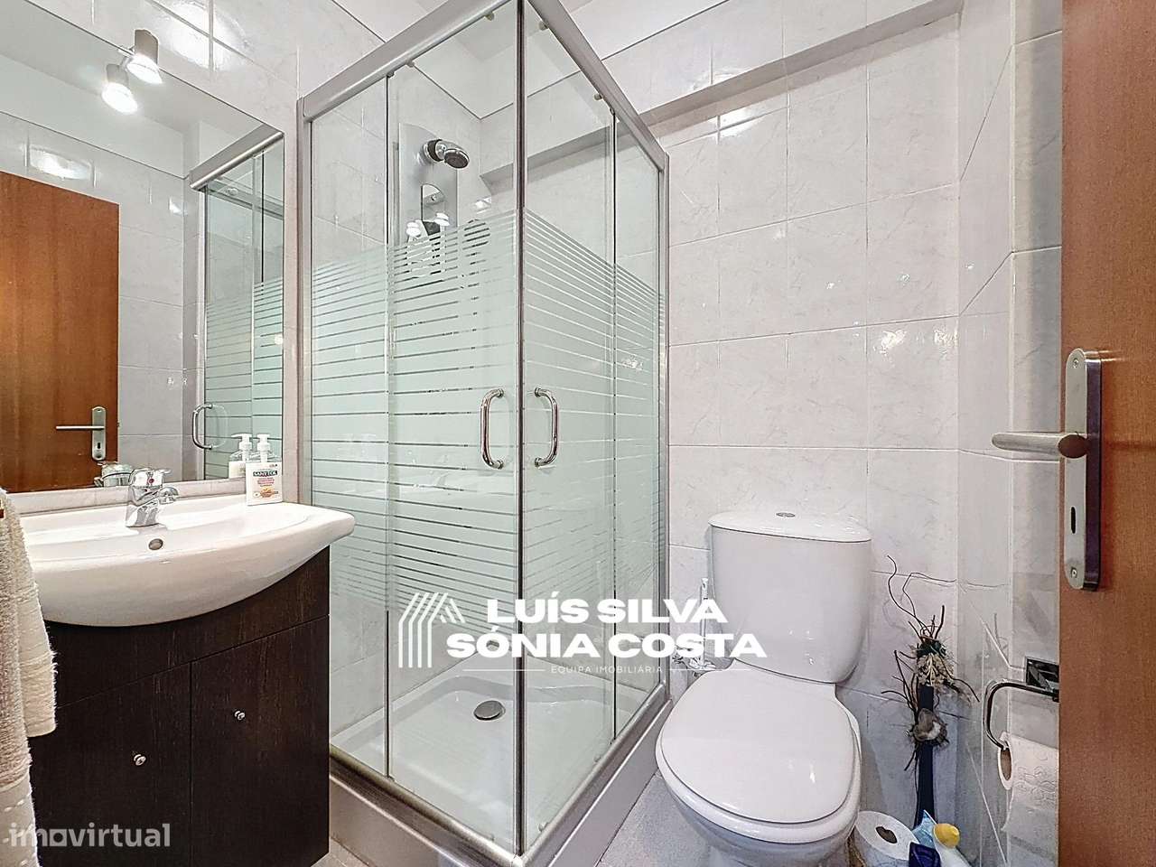 Incrível Apartamento T3 Totalmente Renovado em 2025 c/ Garagem,...-11